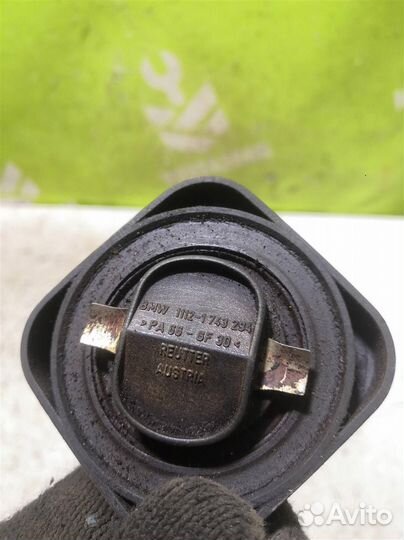 Крышка маслозаливной горловины бмв Е39