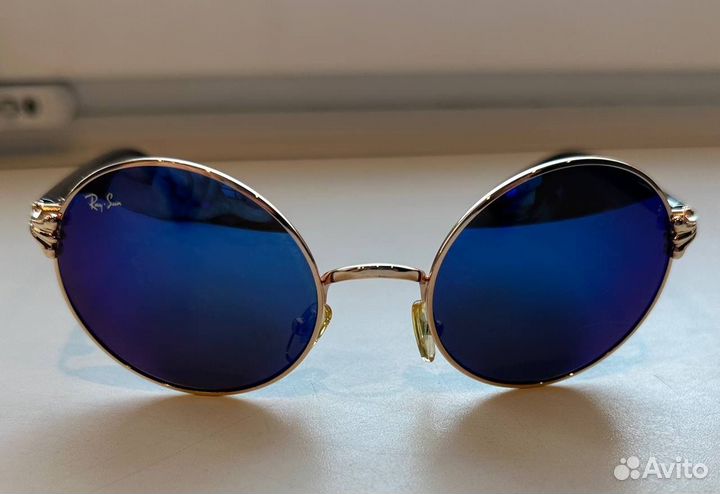 Солнцезащитные очки