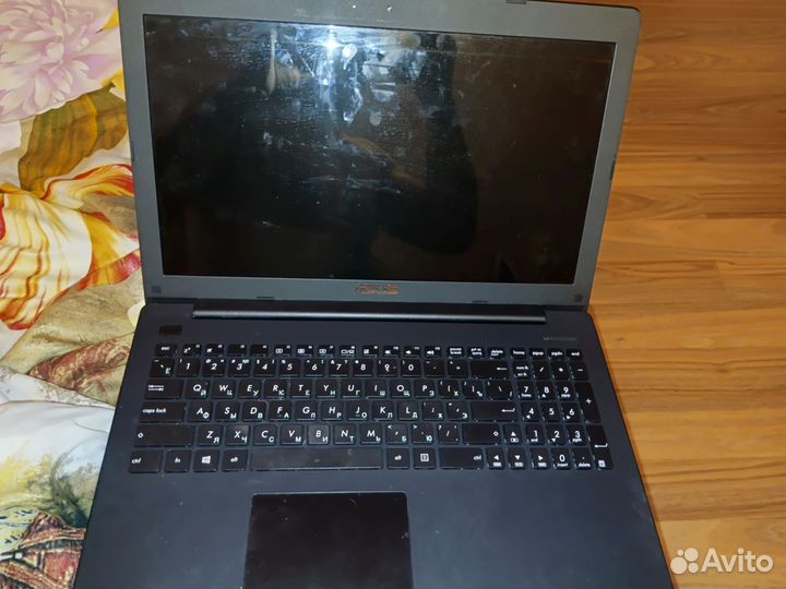 Ноутбук asus
