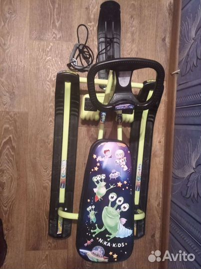 Детский снегокат бу