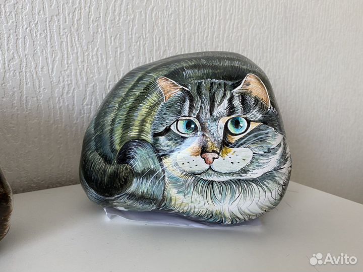 Камень кот