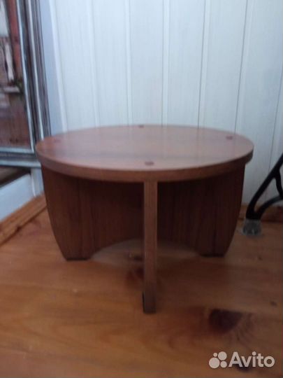 Подставка для цветов напольная