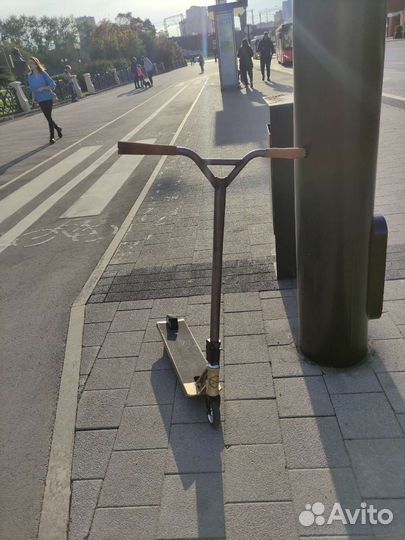 Трюковой самокат