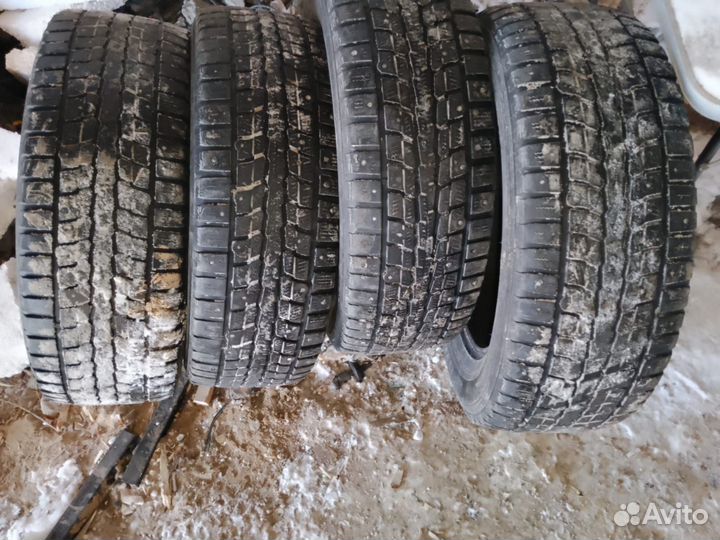 Dunlop DSX 225/65 R17