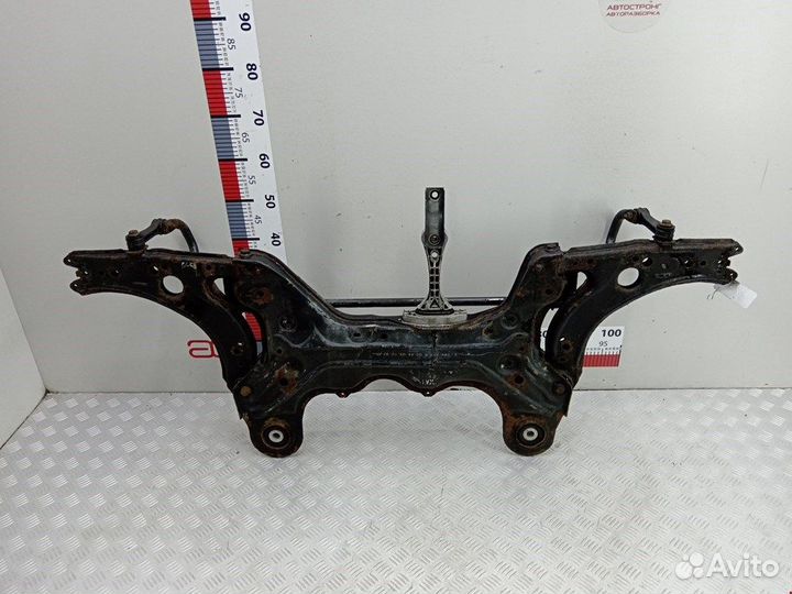 Балка для Volkswagen Golf 4