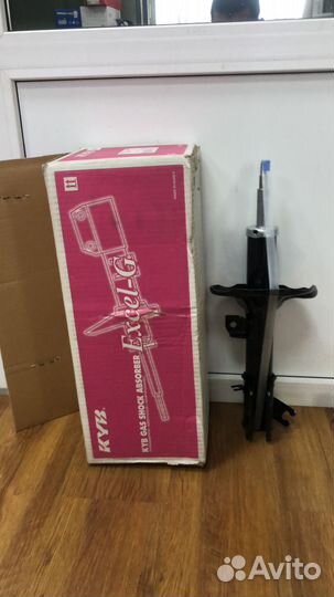 Амортизатор передний правый газовый kayaba Hyundai