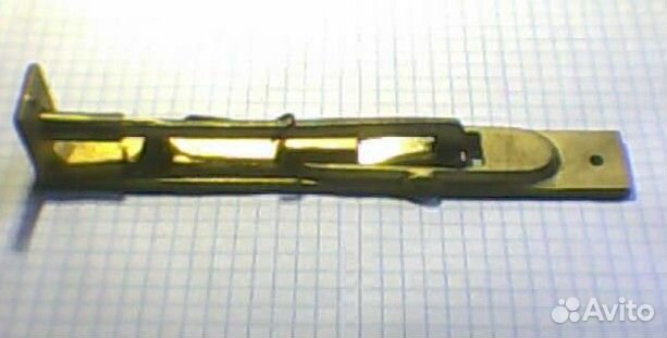 Дверные: две петли,две защелки,ригель, планки