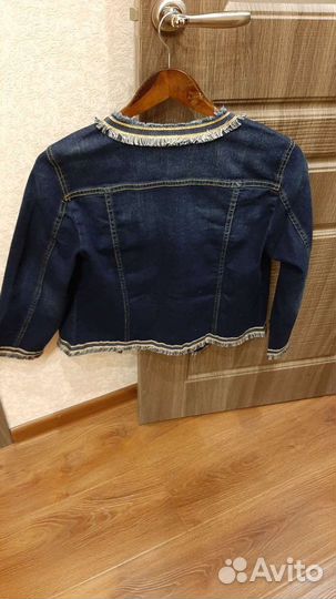 Джинсовая куртка