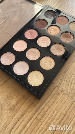 Палетки теней мас