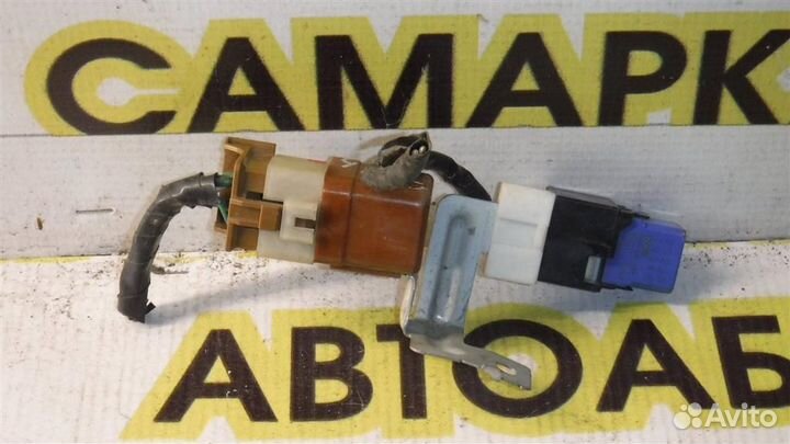 Реле Nissan Primera (P12) 2001-2008