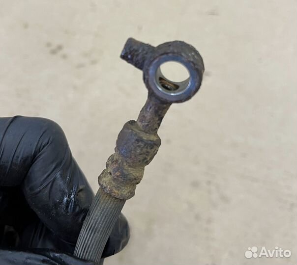 Шланг тормозной передний правый X-Trail 1 T30