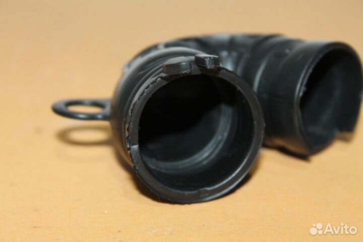 Патрубок Schaub Lorenz 42158952 бу. 5773