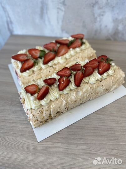 Меренговый рулет