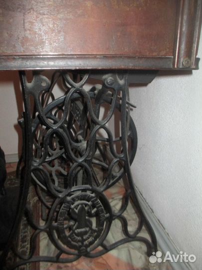 Станина чугунная и швейная машина singer 19 век