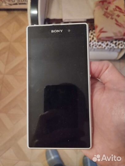 Телефон Sony z 1