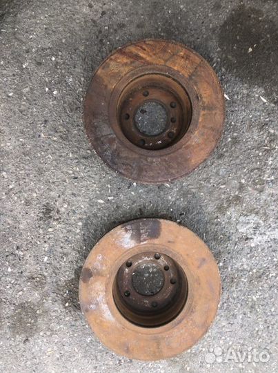 Диски тормозные задние BMW 5 E60 E61