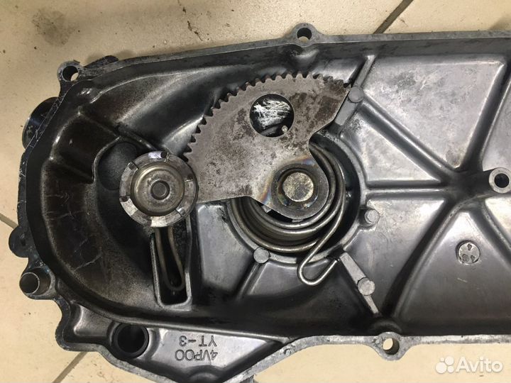 Крышка вариатора 4VP