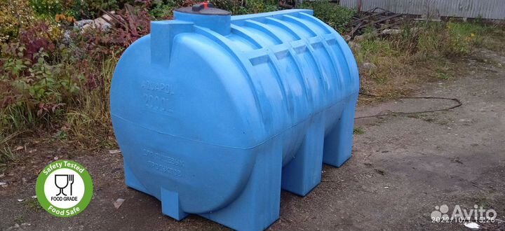 Емкость для воды пластиковая 2000 / еаэс