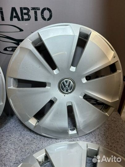 Колпак колеса Volkswagen Transporter caravelle CXH