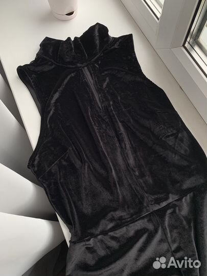 Велюровый комбинезон праздничный