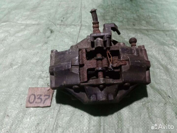 Суппорт задний Mercedes-Benz S-Class W220