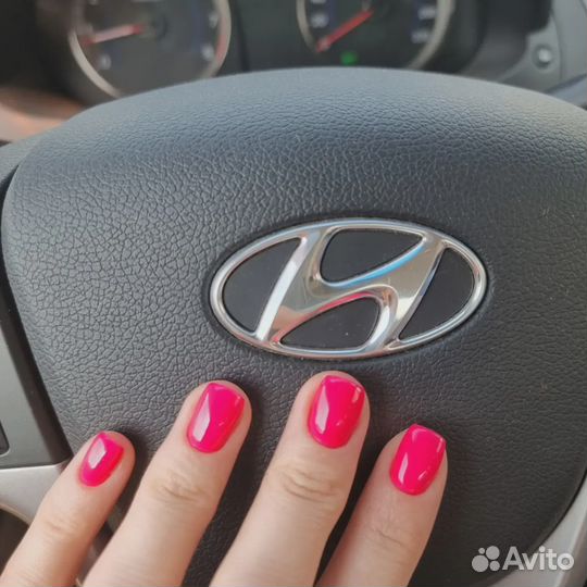 Наращивание ногтей