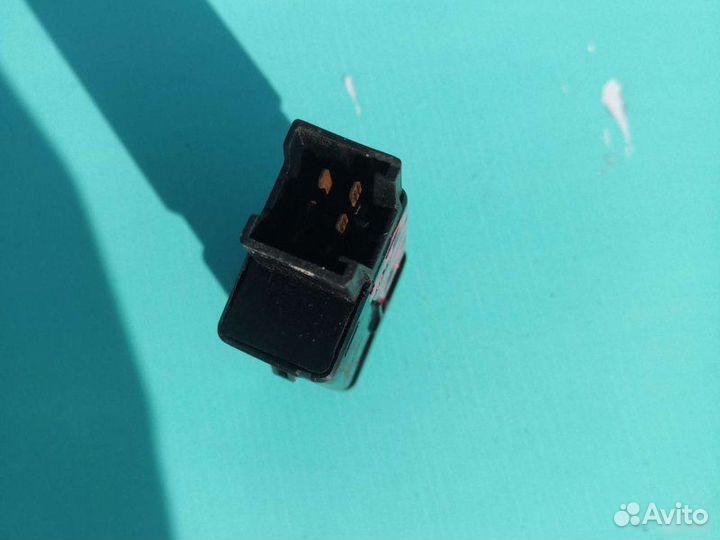 Кнопка птф Land Rover Range Rover 2 P38A