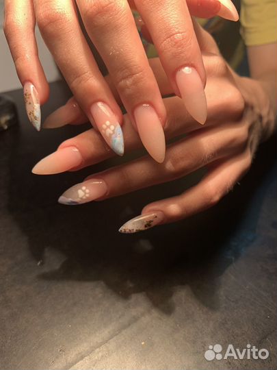 Маникюр