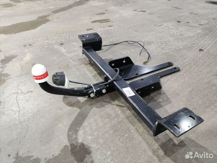 Фаркоп ниссан альмера