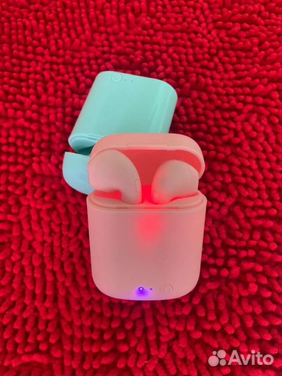 Беспроводные наушники новые