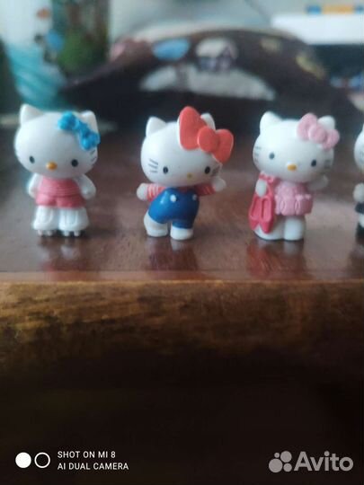 Hello Kitty фигурки коллекционные