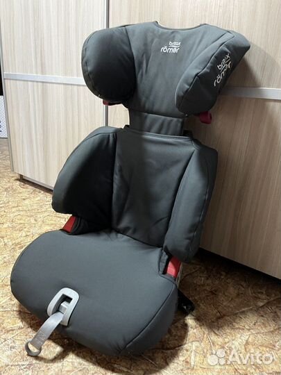 Автокресло britax roemer