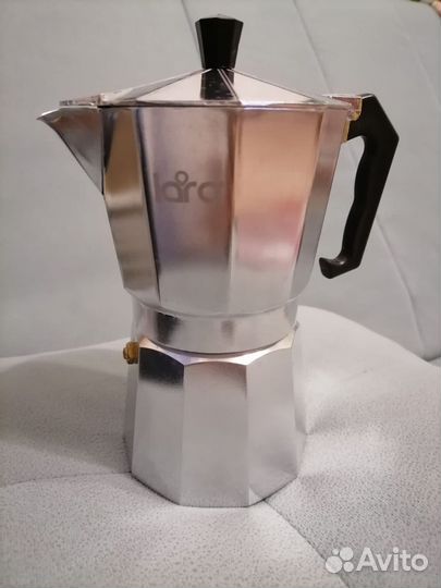 Римская кофеварка (гейзерная) 6 чашек