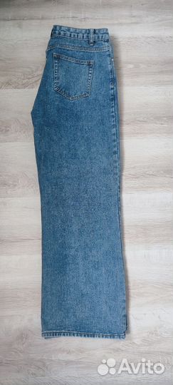 Джинсы