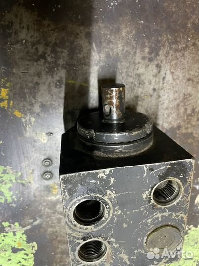 Насос дозатор амкадор