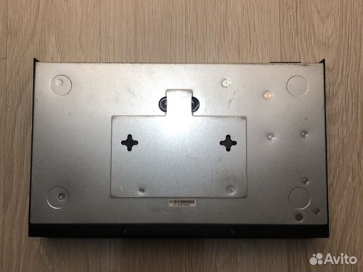 Cisco коммутатор 24 порта