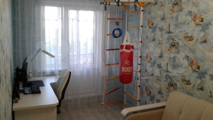 4-к. квартира, 100 м², 7/9 эт.