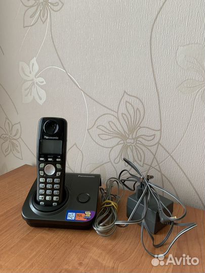 Телефон Panasonic кх-TG7205RU