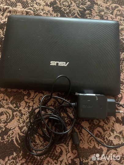Нетбук asus