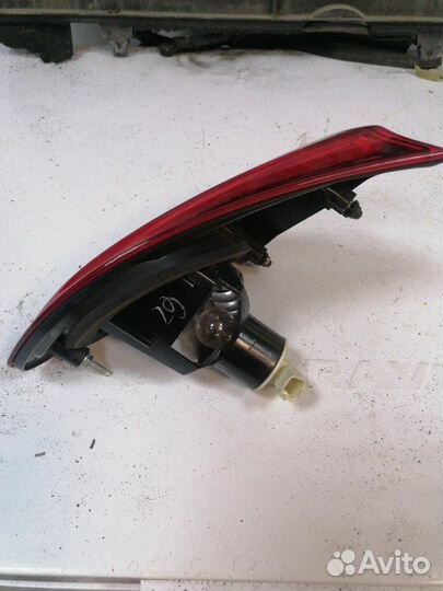 Фонарь задний внутренний левый Nissan Qashqai+2