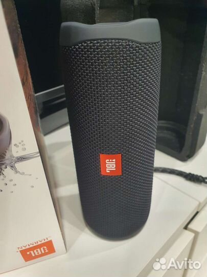 Музыкальный центр Колонка jbl flip 5, новая