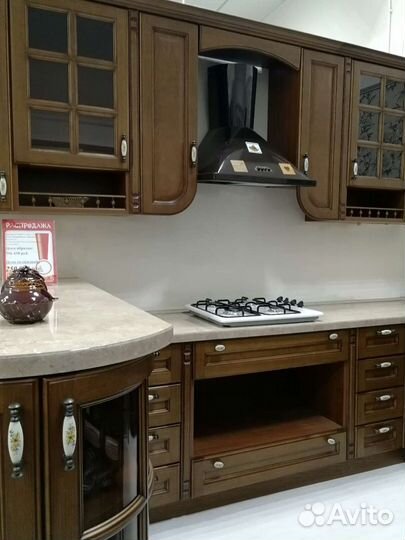 Кухня из массива дуба с выставки