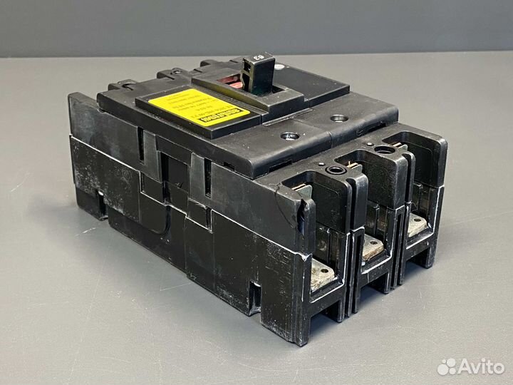 Вольтмик ае2056-10Б-00уз новый, 1 шт