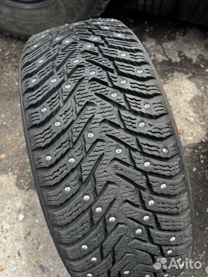 Nokian Tyres Hakkapeliitta 8 235/40 R19 96H