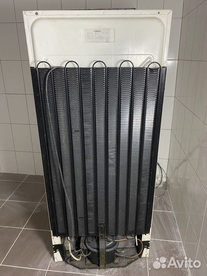 Холодильник бу ЗИЛ на запчасти