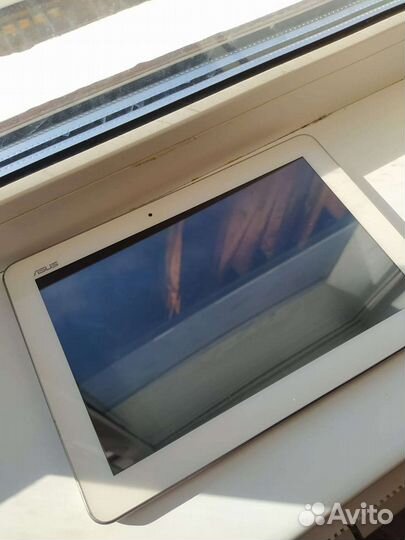 Планшет asus Transformer Pad tf300tg3.9