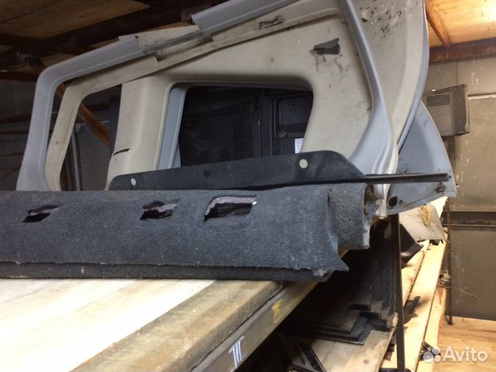 Салонный пластик Pajero 3