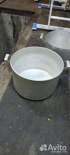 Алюминиевые кастрюли 25л и 20л