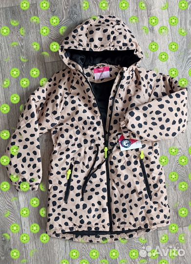 Новая куртка для девочки 164,140
