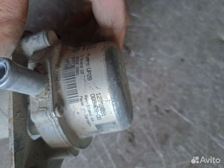 Насос воздушный на Cadillac bls